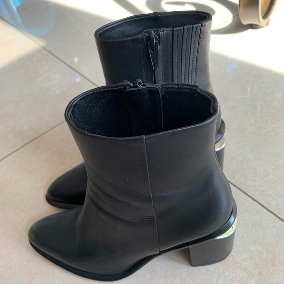 Alexander Wang ANNA BOOTIE WITH RHODIUM 37.5 - Picture 3 of 10